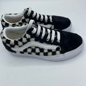 Vans Old Skool Sherpa Checkered Faux Fur Skate Shoes Black White Size 5.5